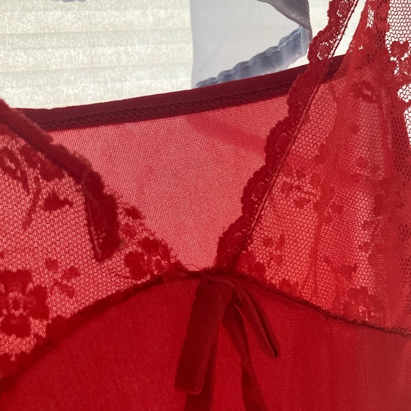 Women’s Nightgown Lingerie - Picture 5 of 5